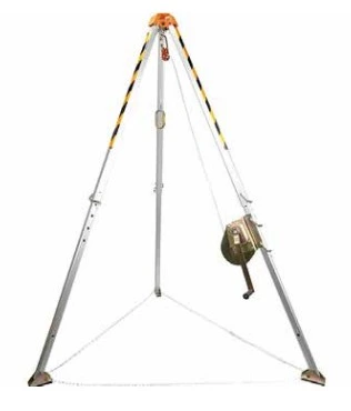 Trépied de secours avec treuil - Equipements de protection anti-chute